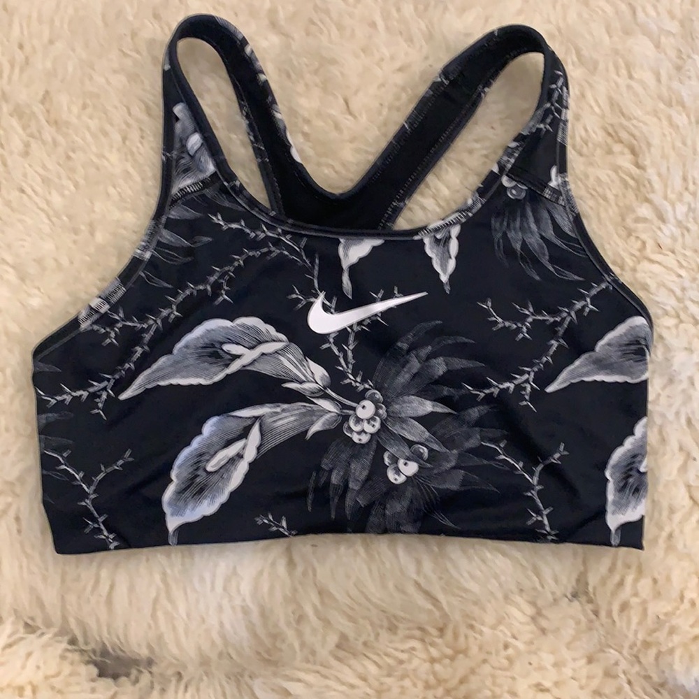 Nike sports bra